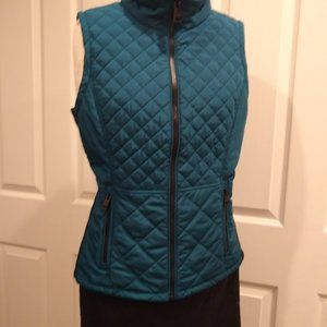 Andrew Marc Quilted Vest size Small